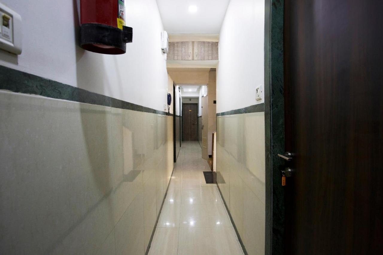 Hotel Royal Comfort Mumbai Exterior photo