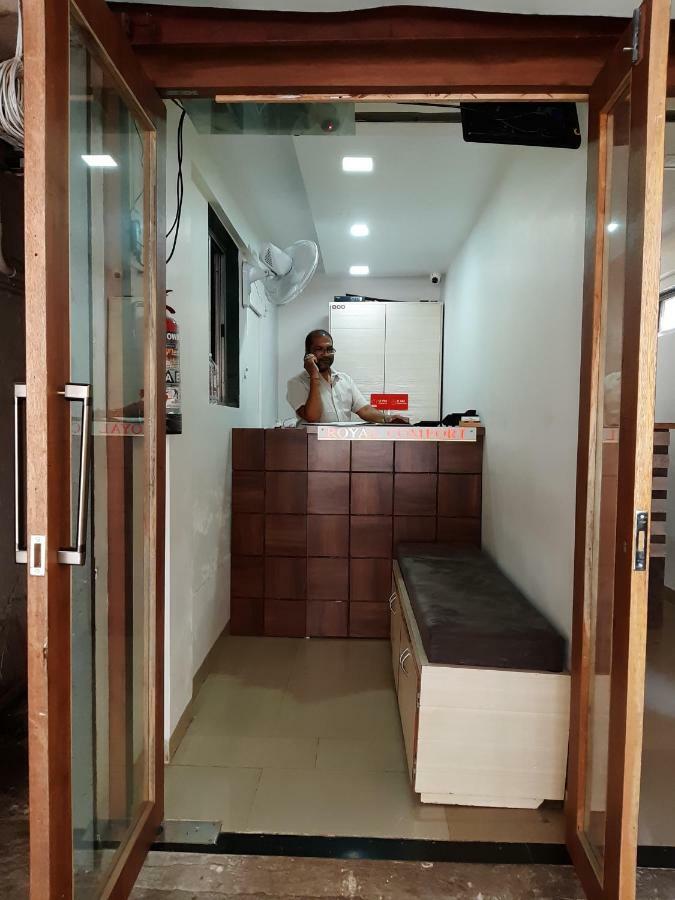Hotel Royal Comfort Mumbai Exterior photo